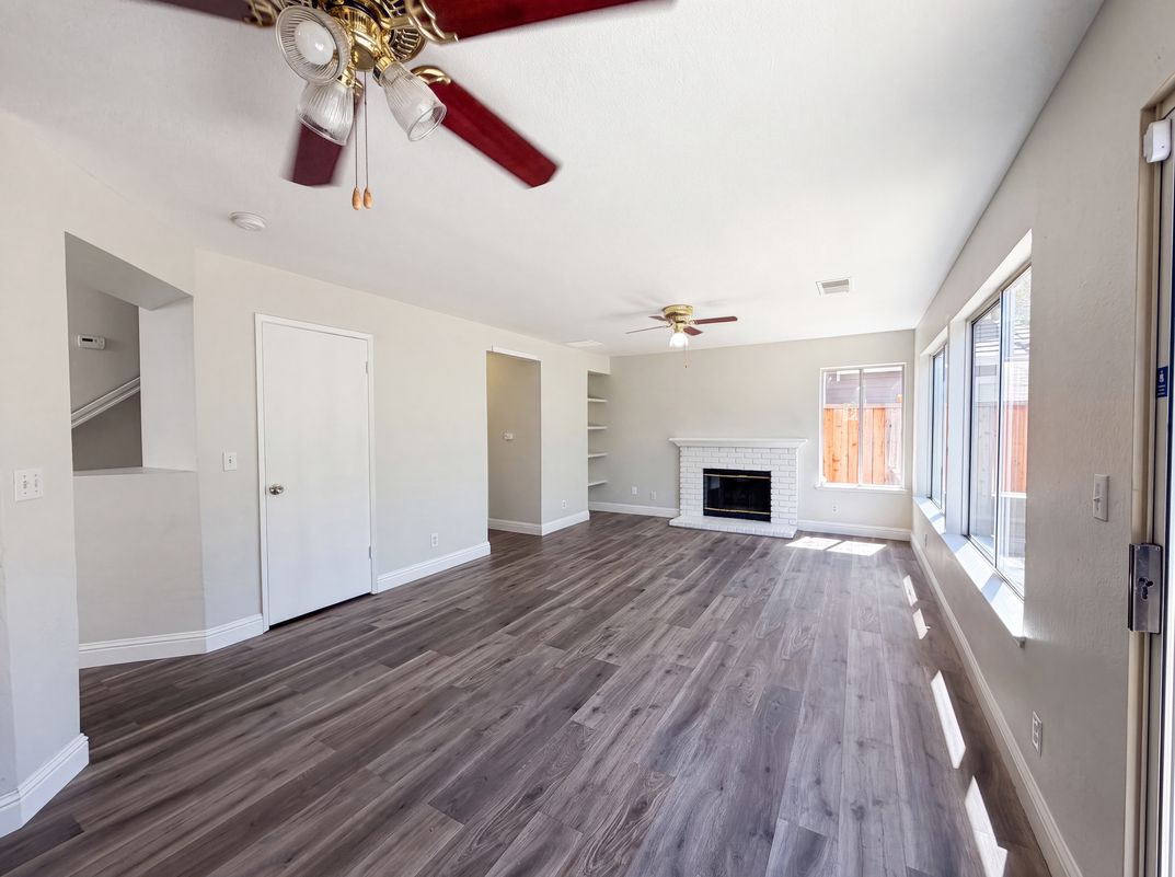 Photo 13 of 41 of 5150 Brookfield Ct, Antioch, CA
