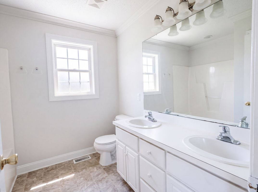 Photo 16 of 23 of 5536 Scuppernong Rd, Wilson, NC