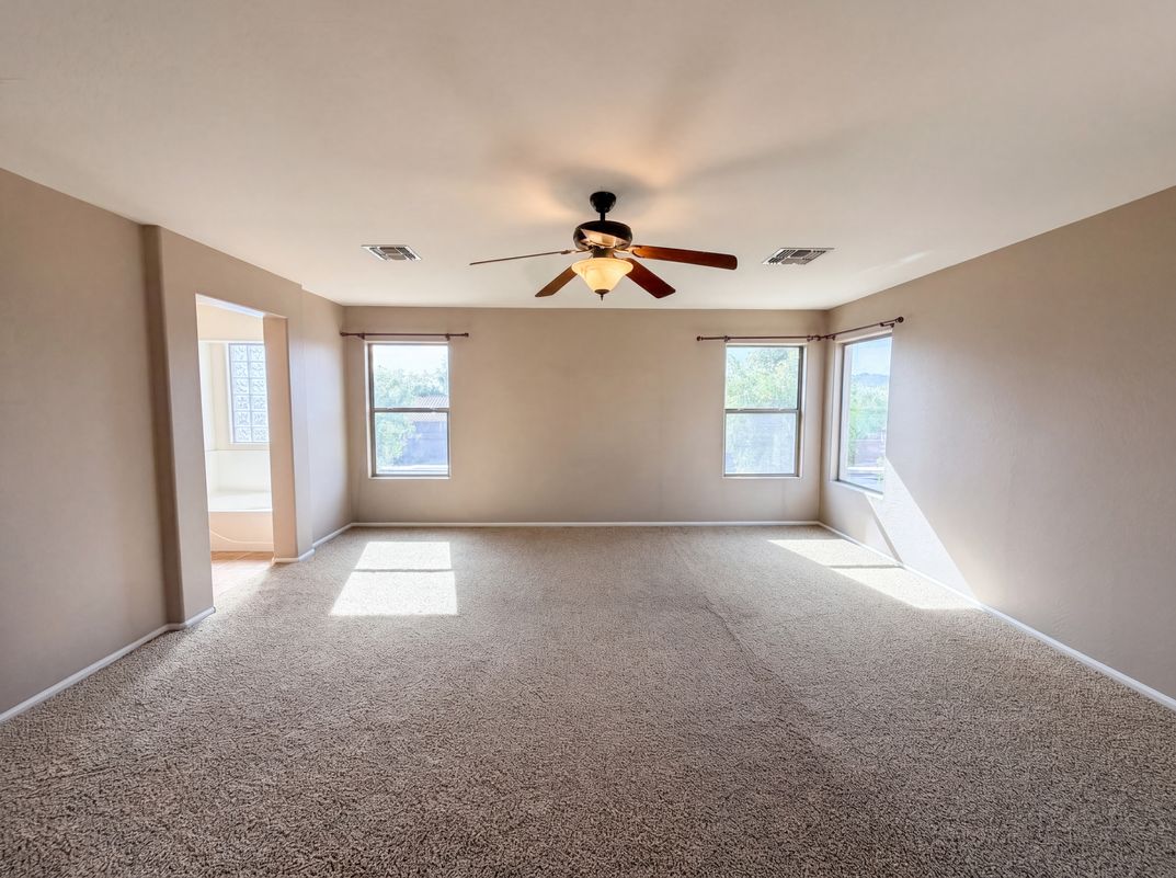 Photo 4 of 40 of 2993 S 160th Ln, Goodyear, AZ