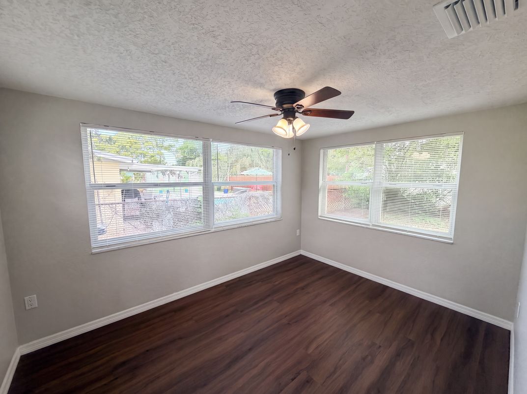 Photo 16 of 30 of 7037 Green St, New Port Richey, FL