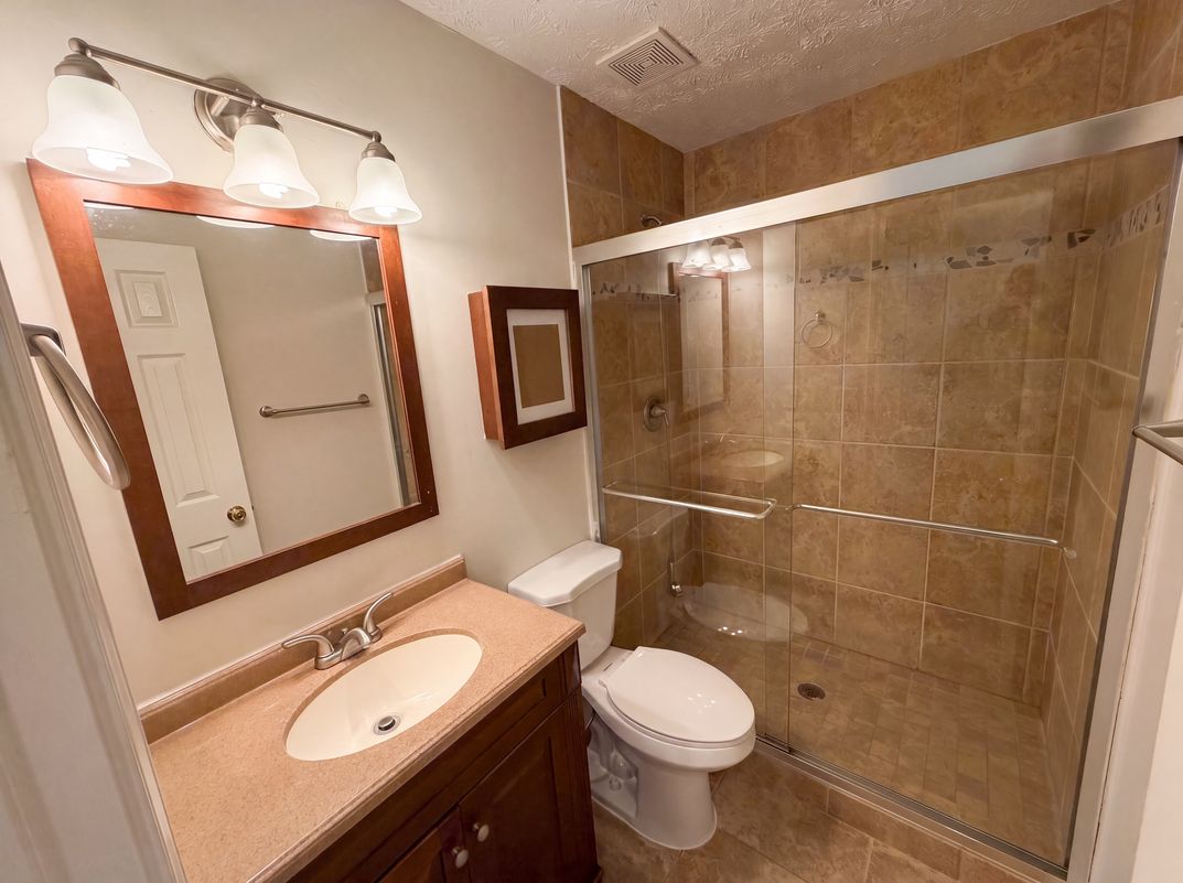 Photo 29 of 50 of 1800 Ivy Stone Ct, Buford, GA