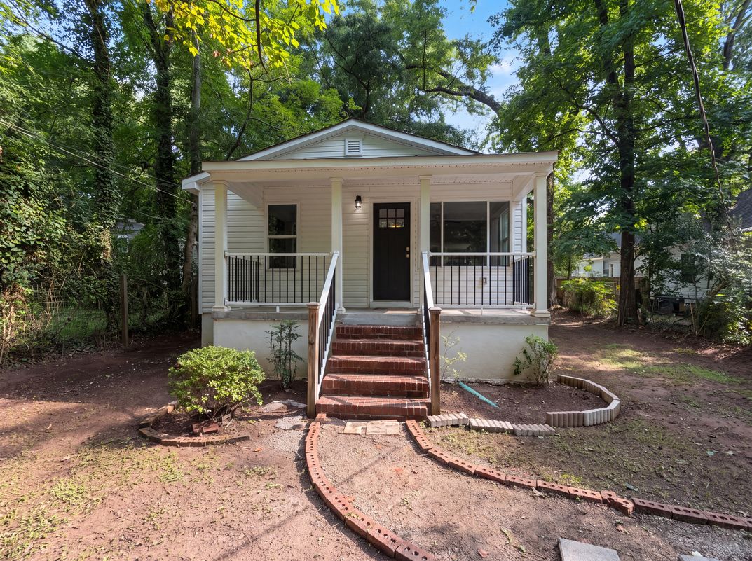 Photo 15 of 17 of 511 Manigault St, Winnsboro, SC