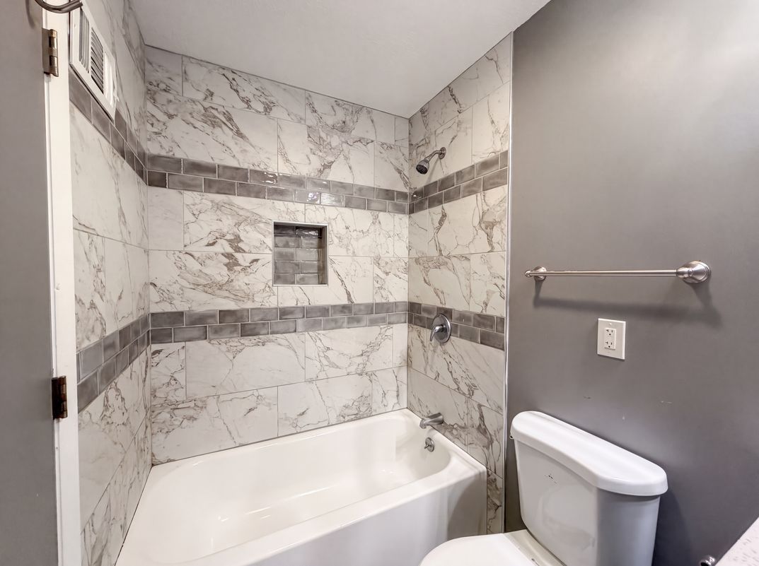 Photo 10 of 17 of 1838 N 62nd St, Kansas City, KS