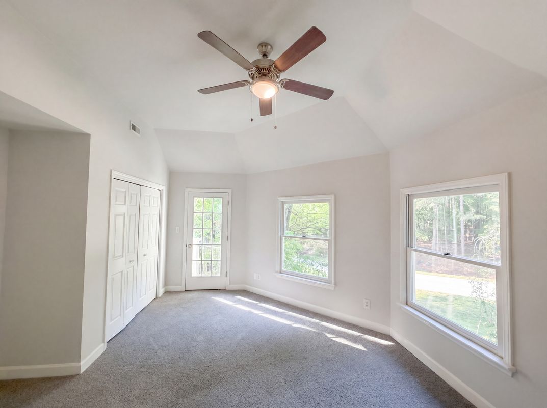 Photo 11 of 16 of 6104 Crupper Ct, Raleigh, NC