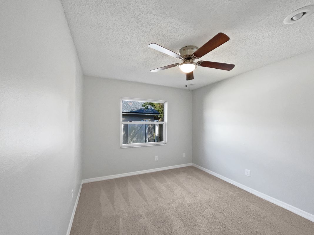 Photo 15 of 22 of 831 Haulover Dr, Altamonte Springs, FL