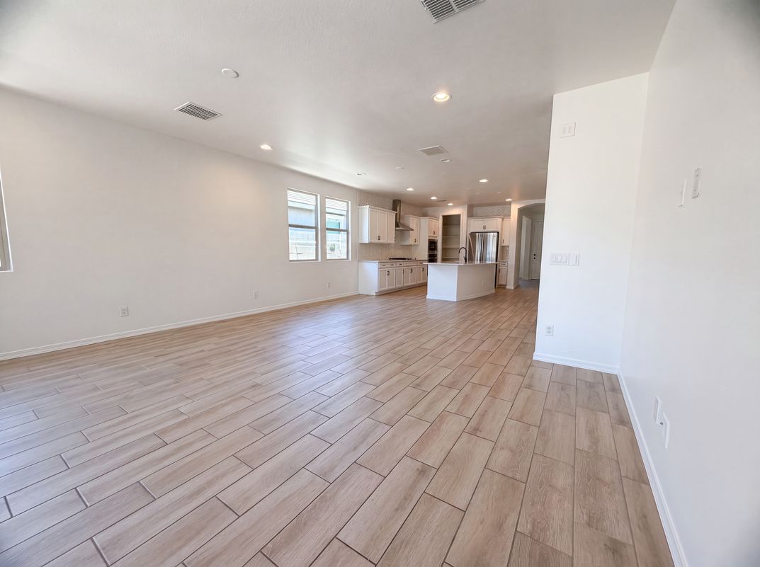 Photo 7 of 17 of 2831 W Rainbow Dr, San Tan Valley, AZ