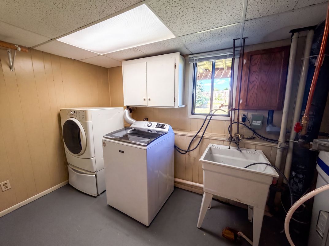 Photo 19 of 24 of 13802 Holyoke Path, Apple Valley, MN