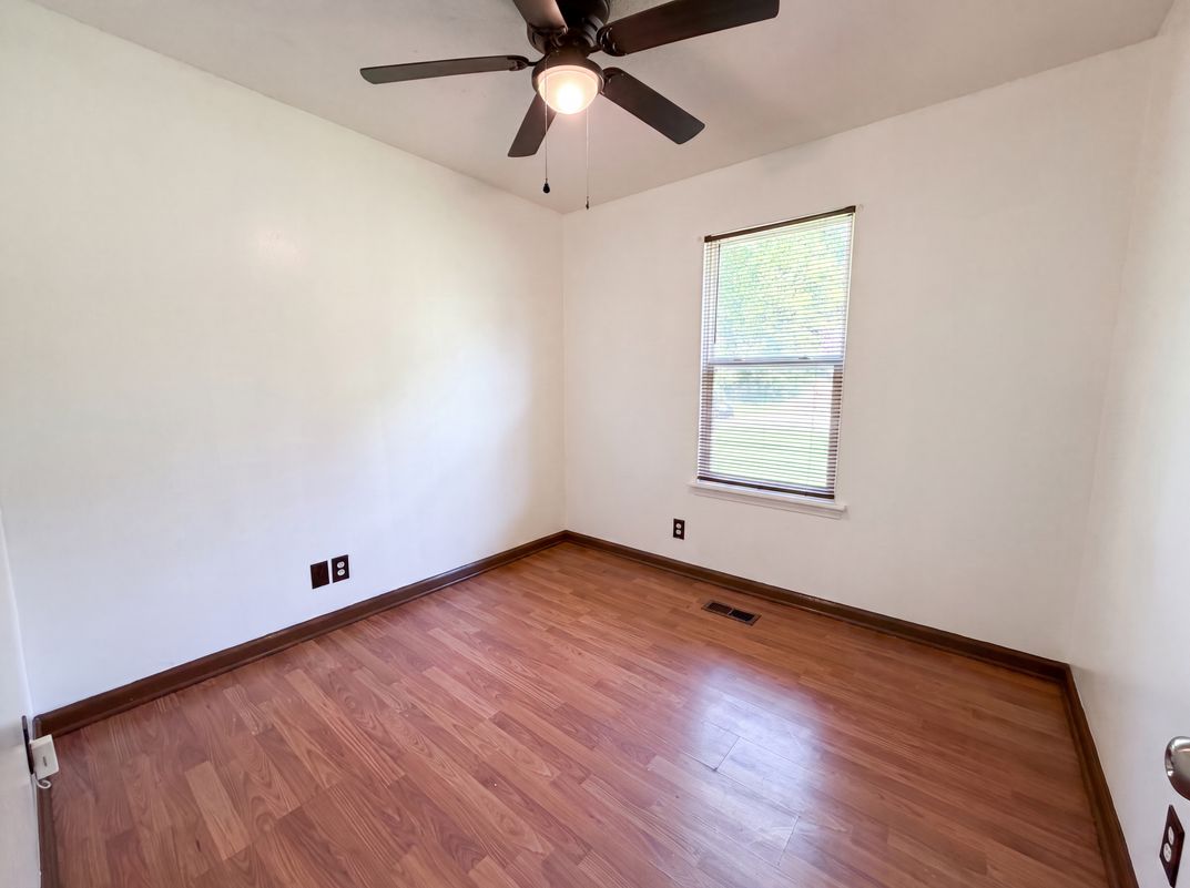 Photo 14 of 24 of 3108 Cobblestone Dr, Birmingham, AL