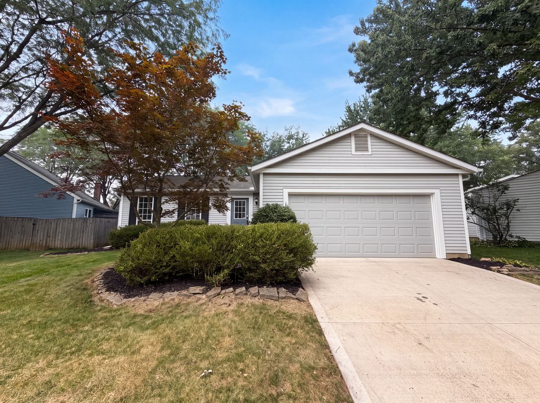 Photo 27 of 31 of 3920 Cedric Ln, Dublin, OH