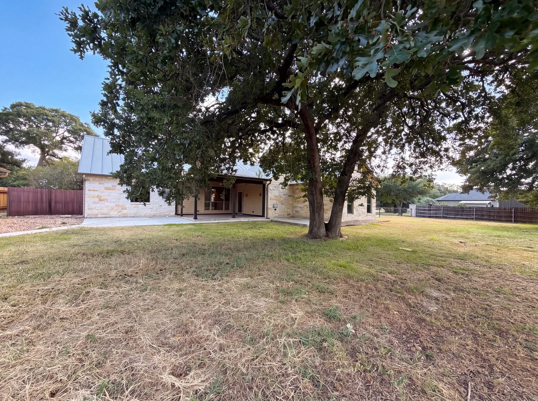 Photo 21 of 23 of 197 Vintage Ranch Cir, La Vernia, TX