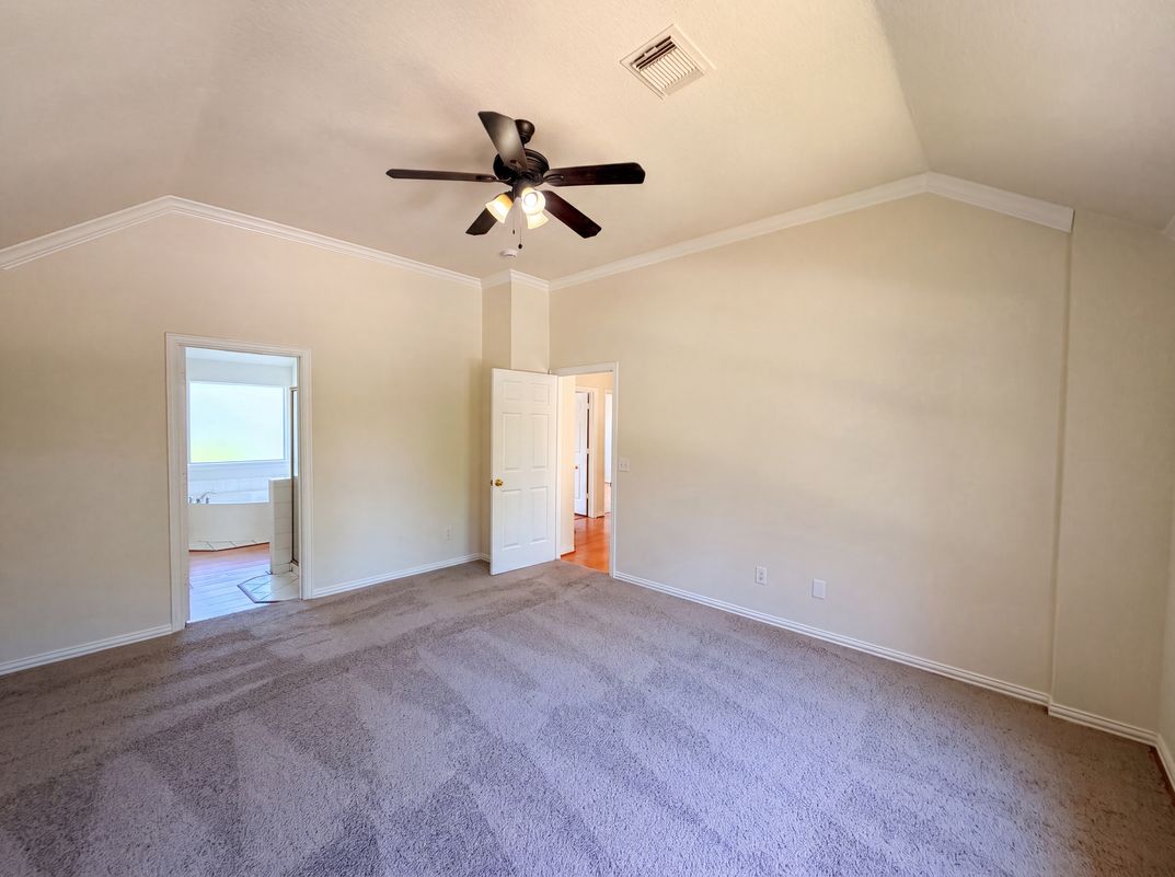 Photo 15 of 22 of 3106 Westshore Dr, Rowlett, TX