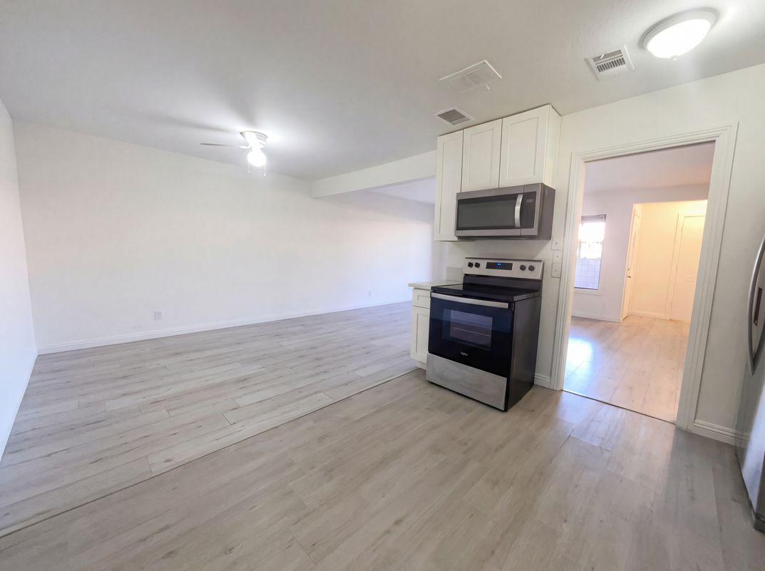 Photo 15 of 23 of 5097 Village Dr, Las Vegas, NV