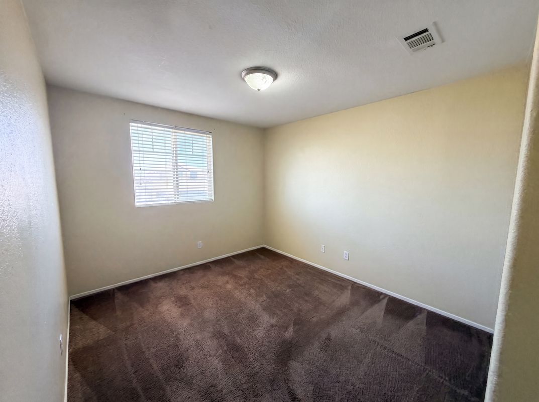 Photo 21 of 36 of 11401 Villa St, Adelanto, CA