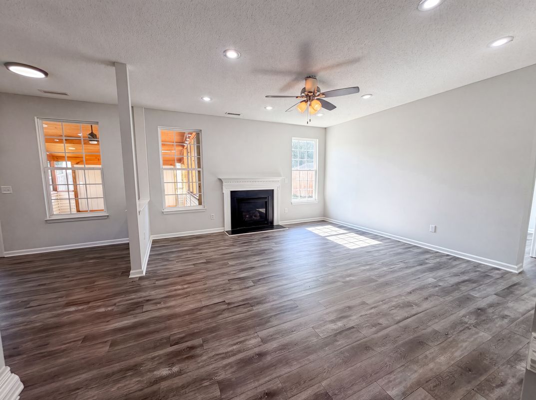 Photo 3 of 22 of 2618 Dutch Grove Cir, Raleigh, NC