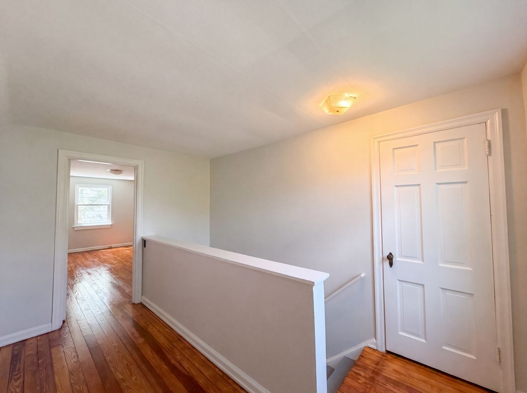 Photo 12 of 21 of 1304 Coolidge Ave, Cincinnati, OH