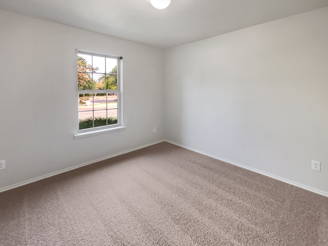 Photo 15 of 16 of 2052 Fair Weather Dr, Lancaster, TX