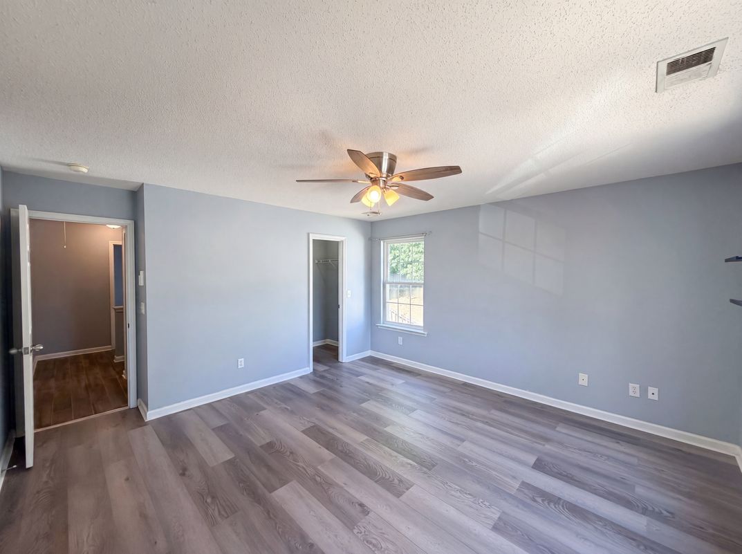 Photo 14 of 17 of 6005 Silkwater Ct, Raleigh, NC