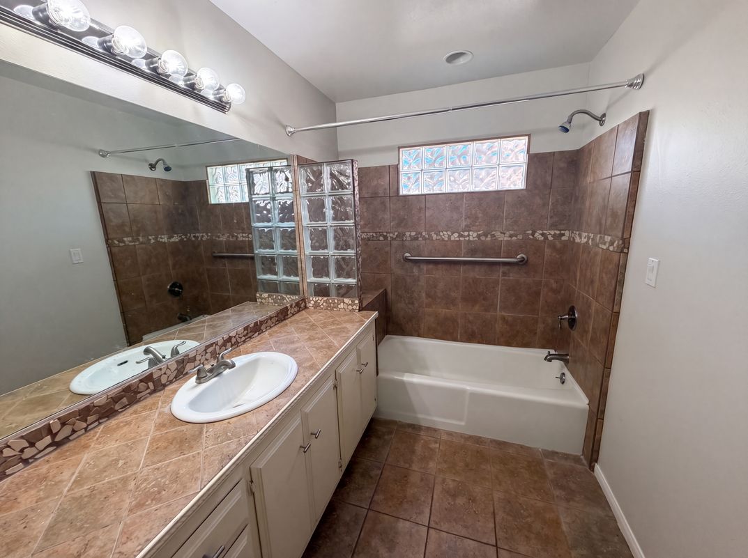 Photo 16 of 23 of 54804 Martinez Trl, Yucca Valley, CA