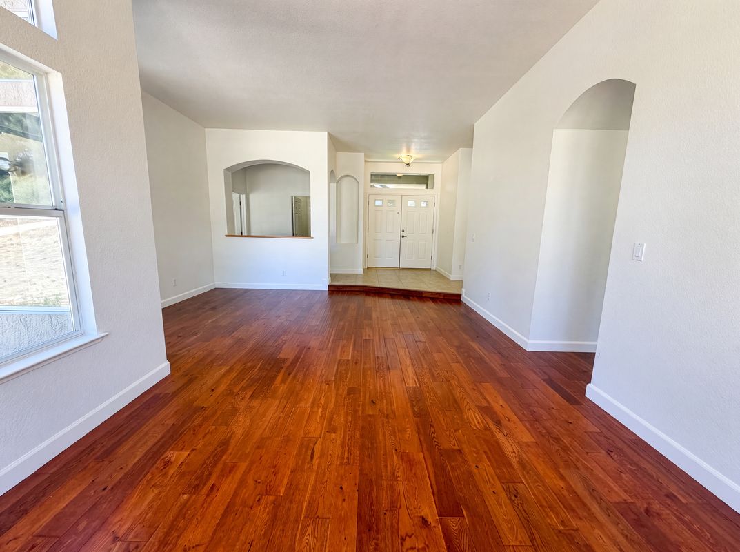 Photo 9 of 34 of 2503 Meredith Pl, El Dorado Hills, CA
