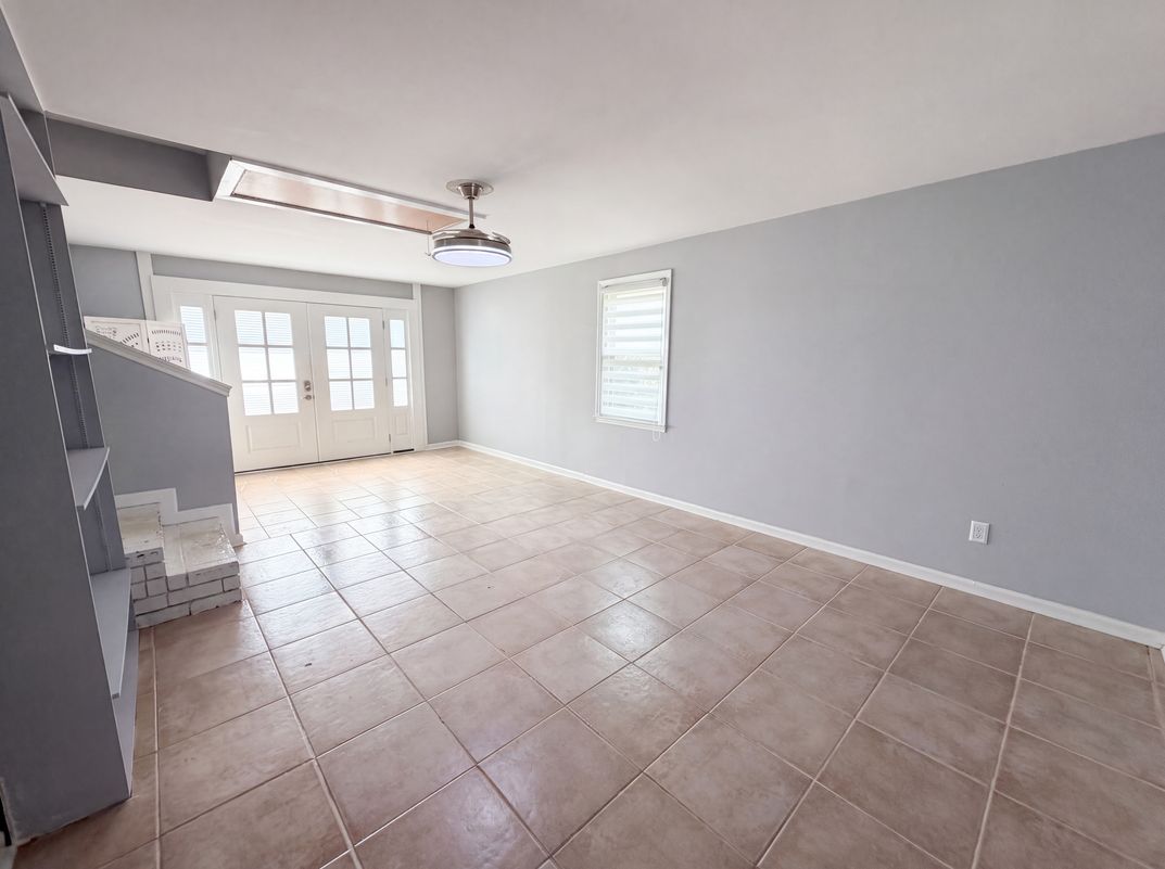 Photo 8 of 20 of 189 Tall Pines Rd, Ladson, SC
