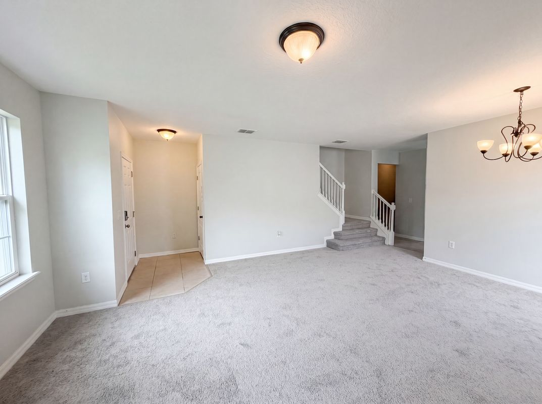 Photo 7 of 22 of 4876 Grassy Knoll Dr, Tavares, FL