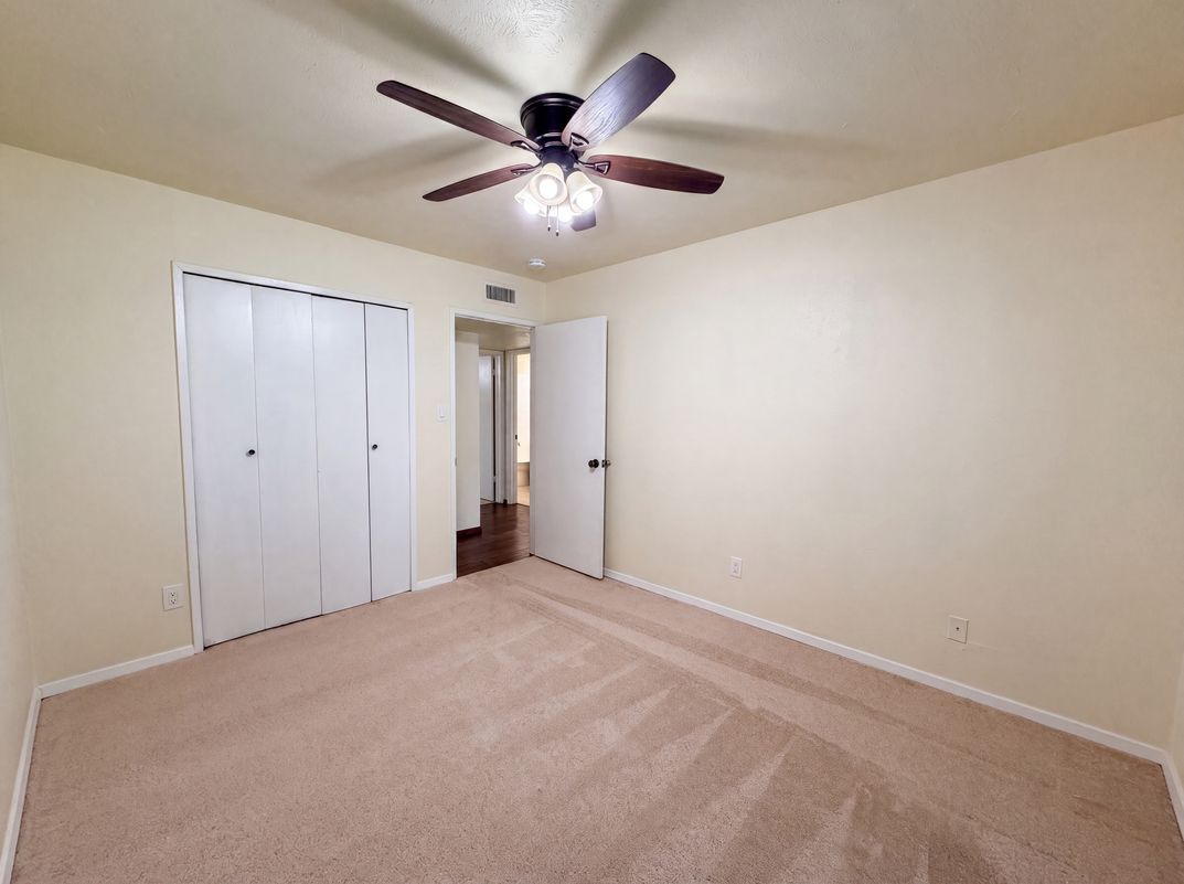 Photo 19 of 28 of 530 Shadowcrest Ln, Coppell, TX