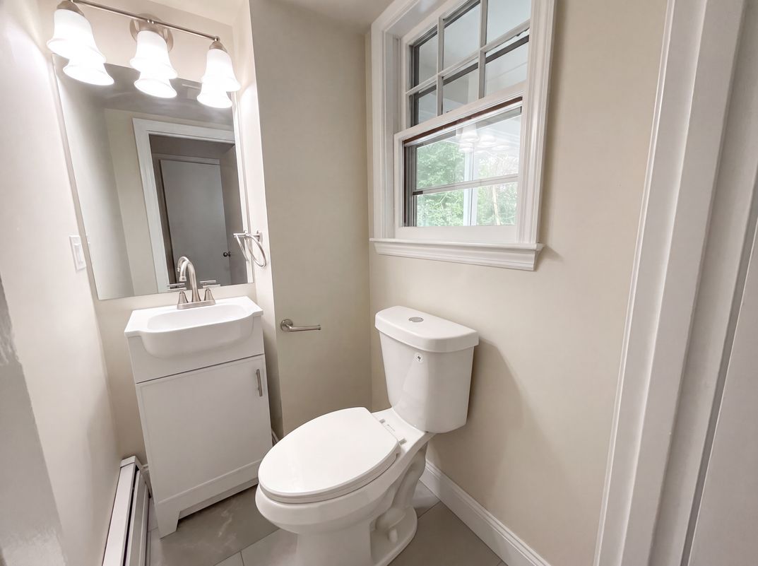 Photo 20 of 28 of 48 Woodlawn St, Randolph, MA