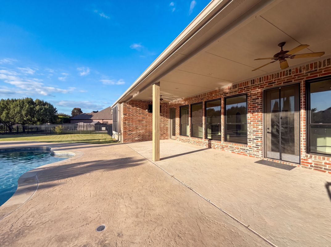 Photo 18 of 25 of 6530 Swallow Ct, McKinney, TX