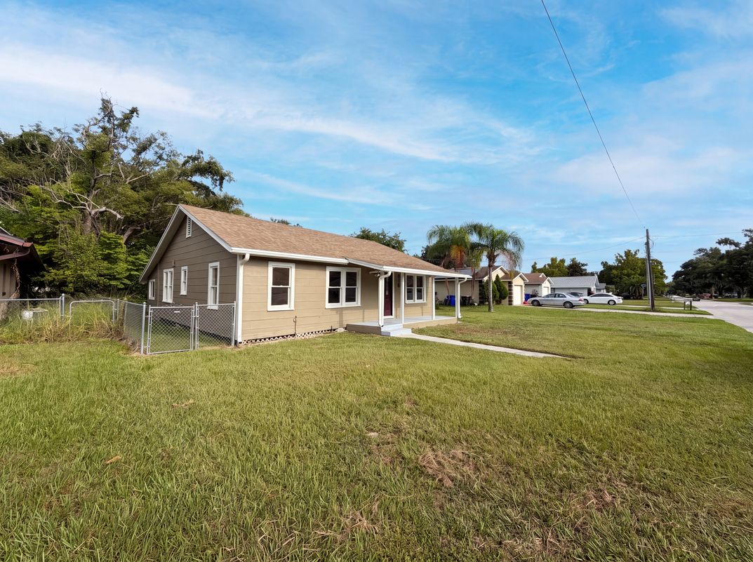Photo 20 of 24 of 718 Alabama Ave, Saint Cloud, FL