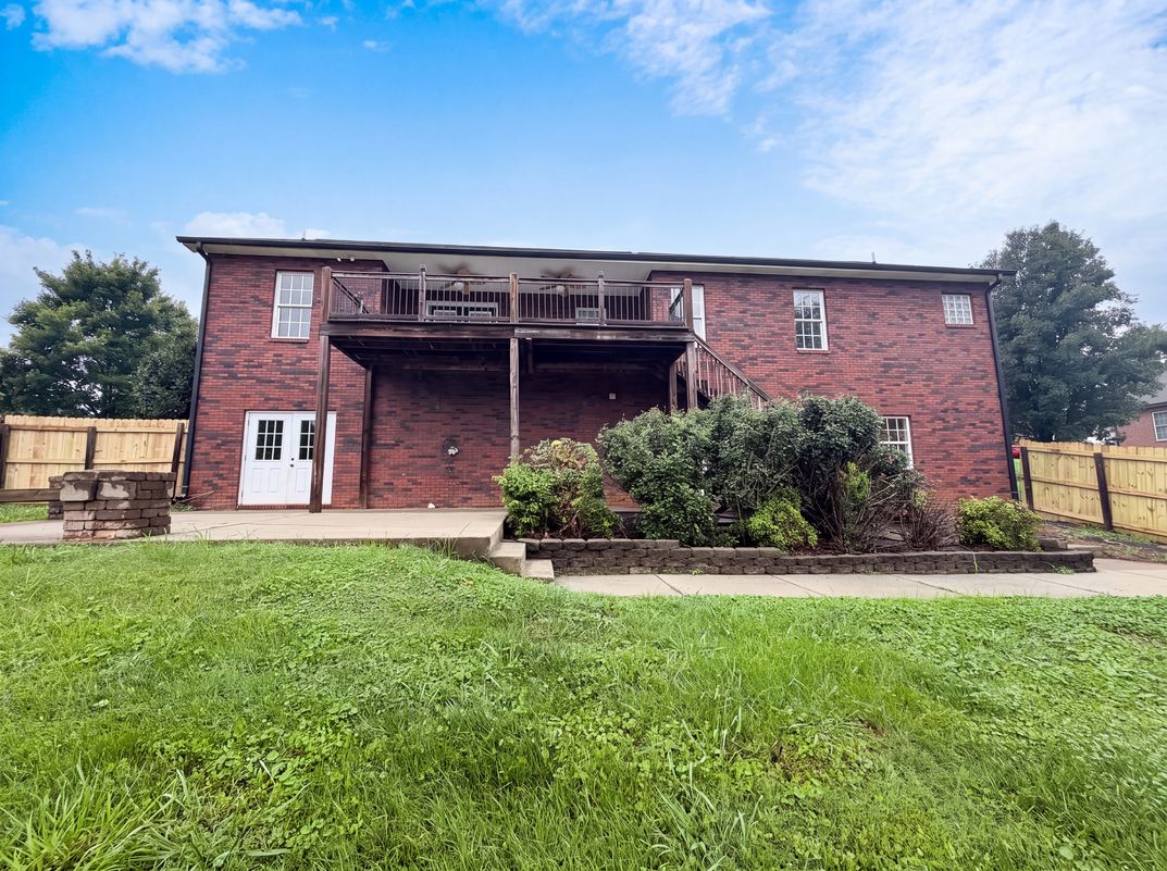 Photo 5 of 21 of 106 Millbranch Ln, Statesville, NC