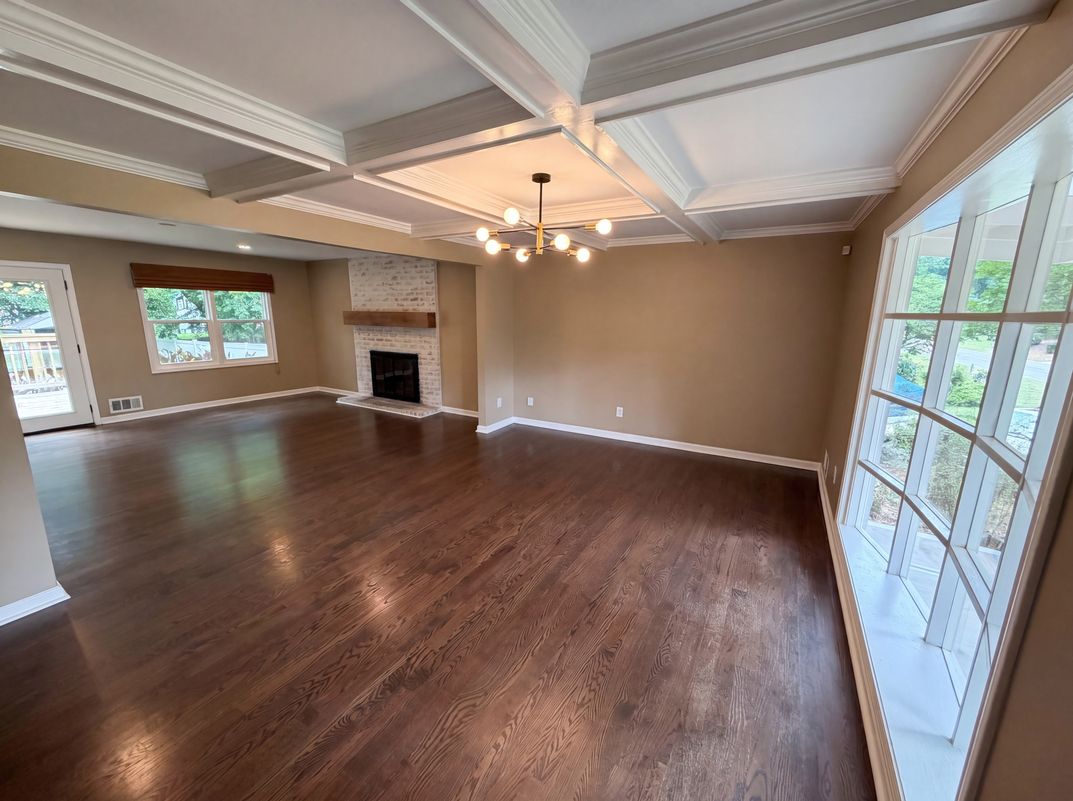 Photo 10 of 38 of 1772 Huntingford Dr, Marietta, GA