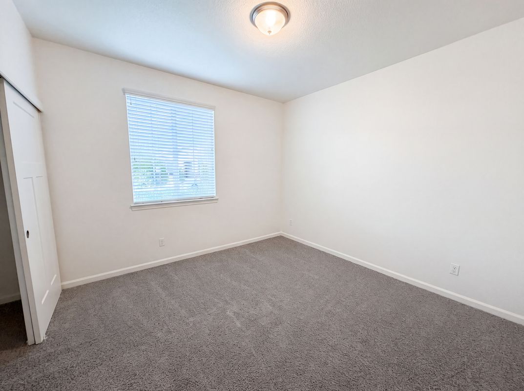 Photo 16 of 39 of 5022 Birch Valley Way, Rancho Cordova, CA