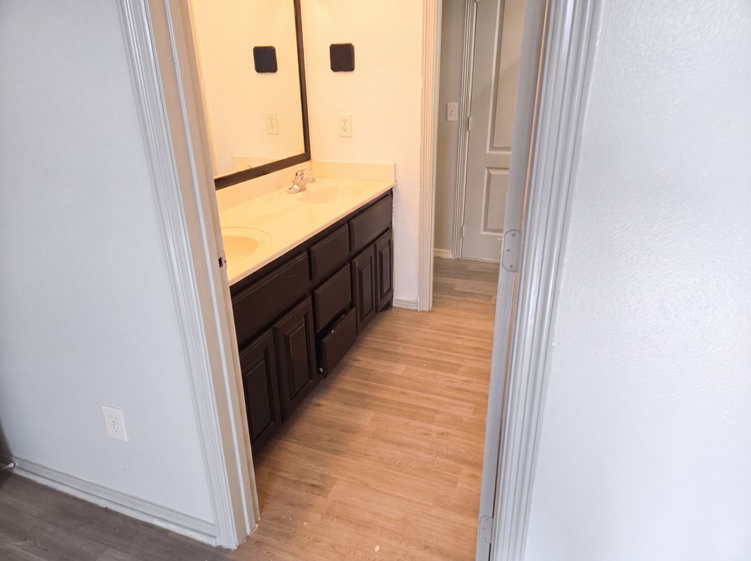 Photo 17 of 26 of 2116 S 6th St, McAllen, TX
