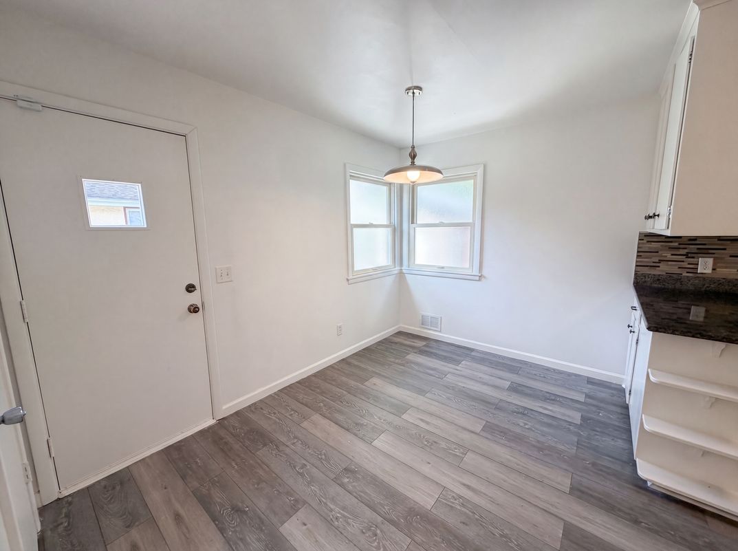 Photo 6 of 31 of 6180 6th St NE, Fridley, MN