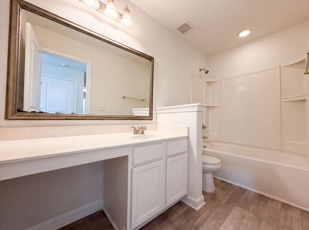 Photo 20 of 28 of 407 Westmoreland Rd, Columbia, SC