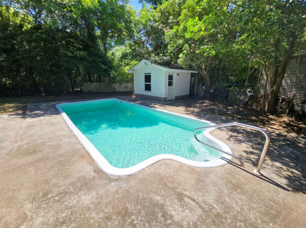Photo 25 of 27 of 1610 Battery Creek Rd, Beaufort, SC