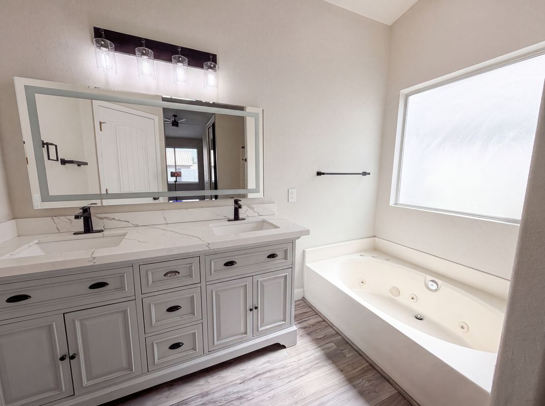 Photo 10 of 30 of 16245 W Tonto St, Goodyear, AZ