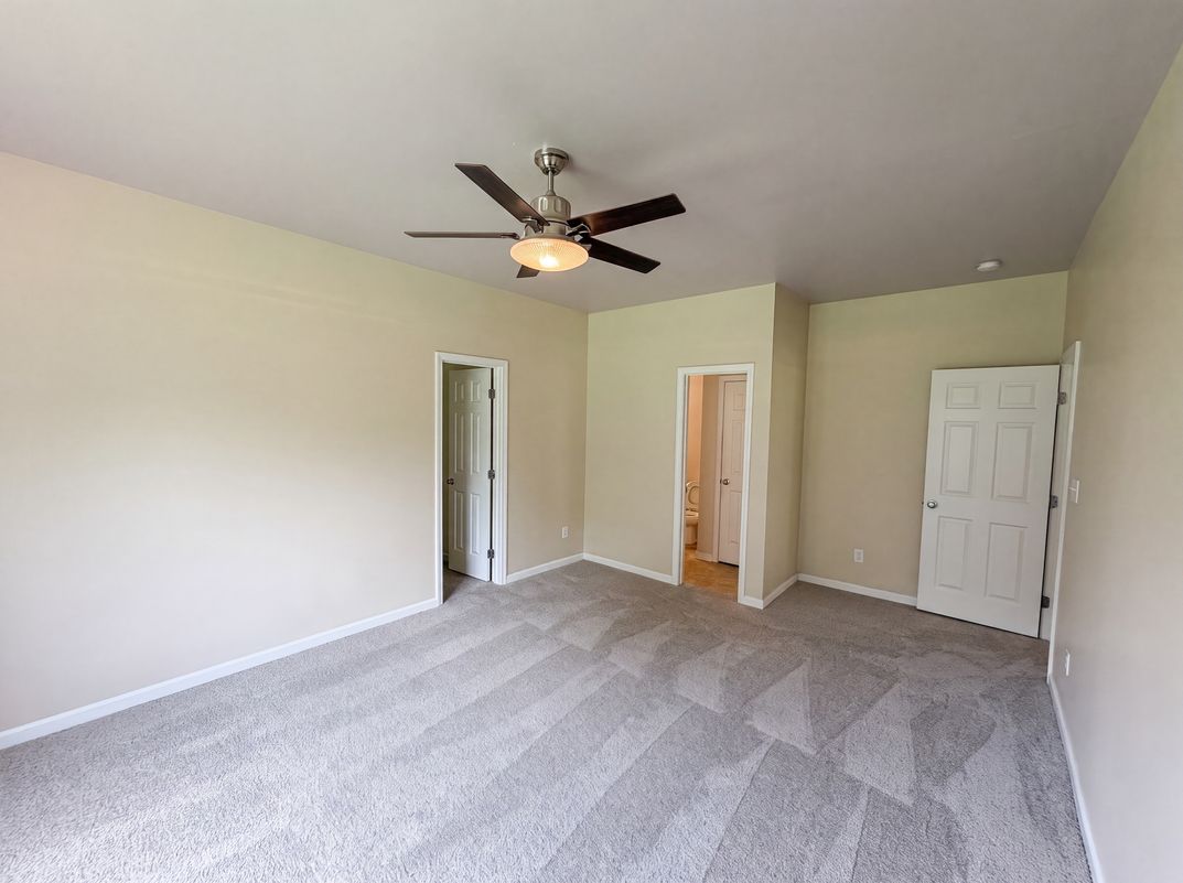 Photo 4 of 16 of 3712 Mayfair Mill Dr, Raleigh, NC