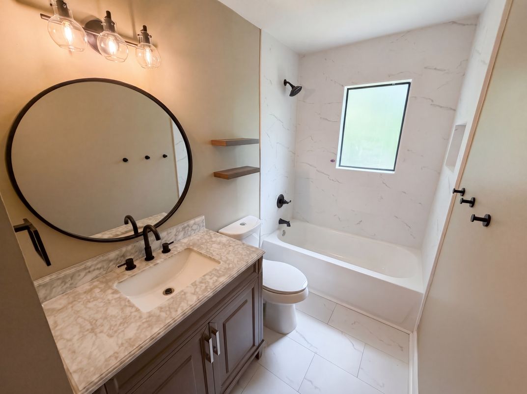 Photo 13 of 38 of 1772 Huntingford Dr, Marietta, GA