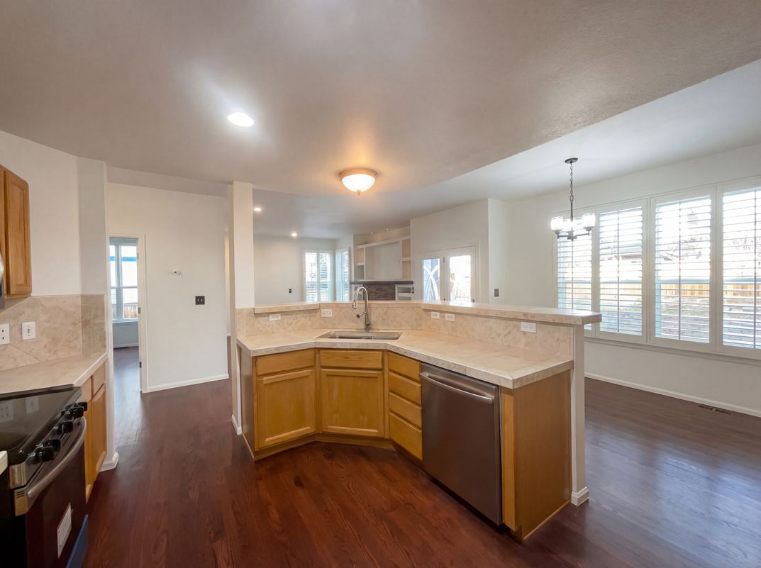 Photo 11 of 21 of 1721 Mountain Maple Ave, Highlands Ranch, CO