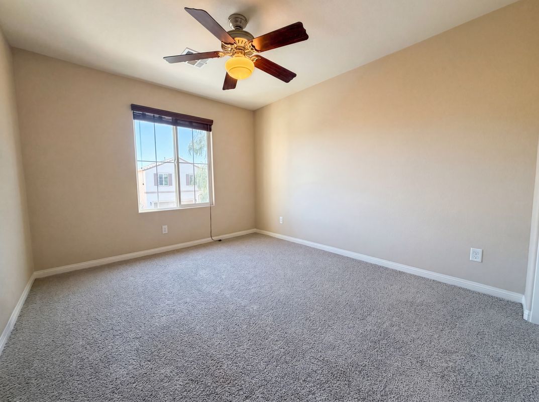 Photo 15 of 23 of 6472 Haypress Ct, Las Vegas, NV