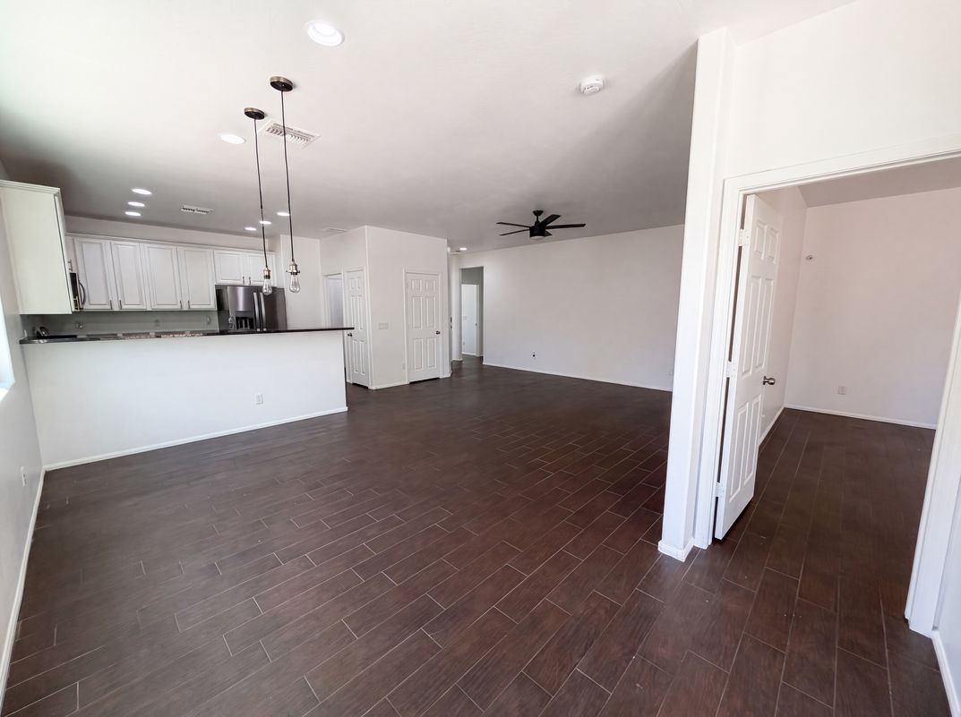 Photo 9 of 21 of 4541 S Merriman Way, Gilbert, AZ