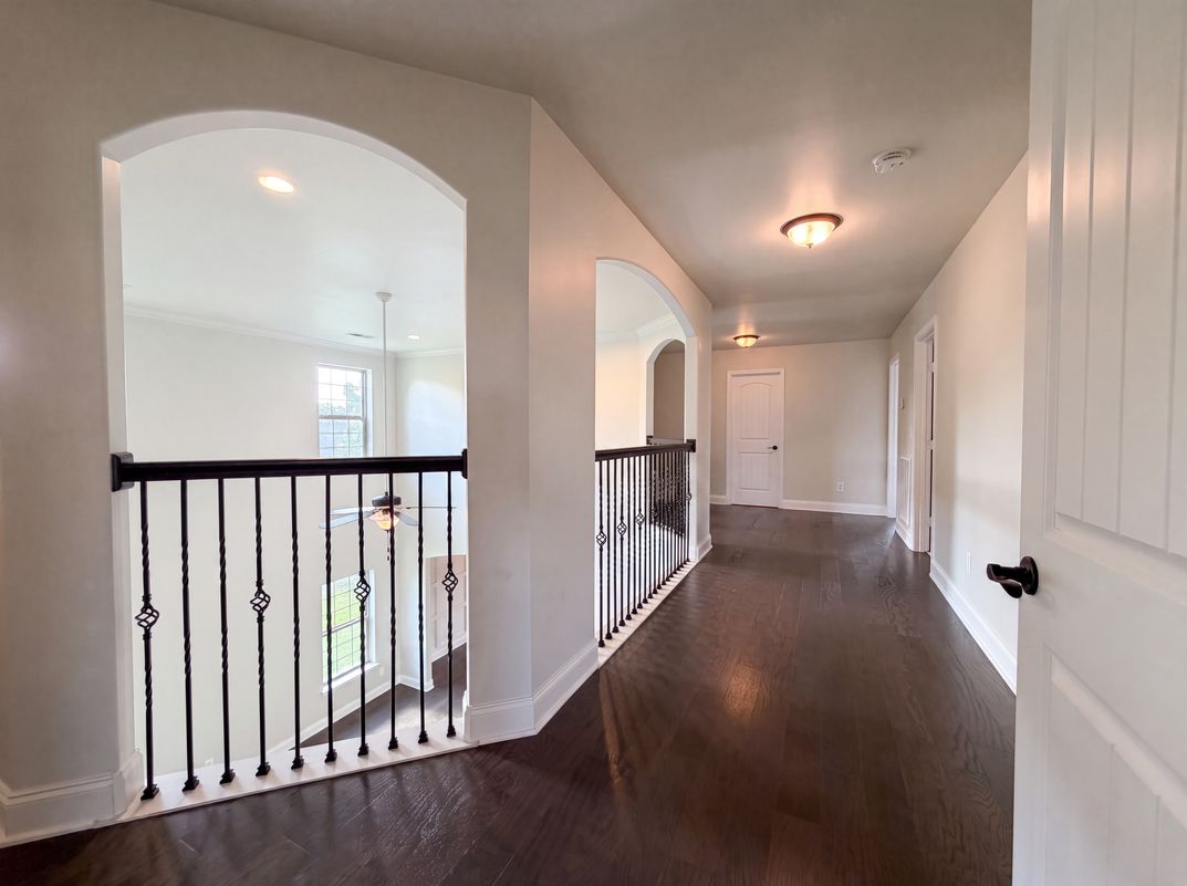 Photo 8 of 21 of 137 Ferdinand Dr, Gallatin, TN