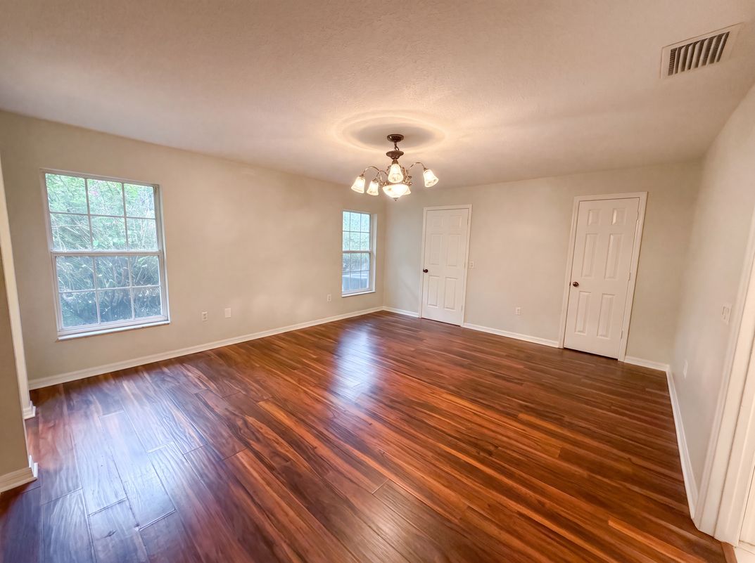 Photo 11 of 38 of 11540 Camp Dr, Dunnellon, FL