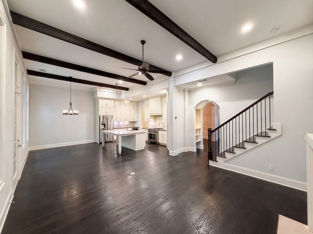 Photo 7 of 38 of 1803 Kent Ave, Dunwoody, GA