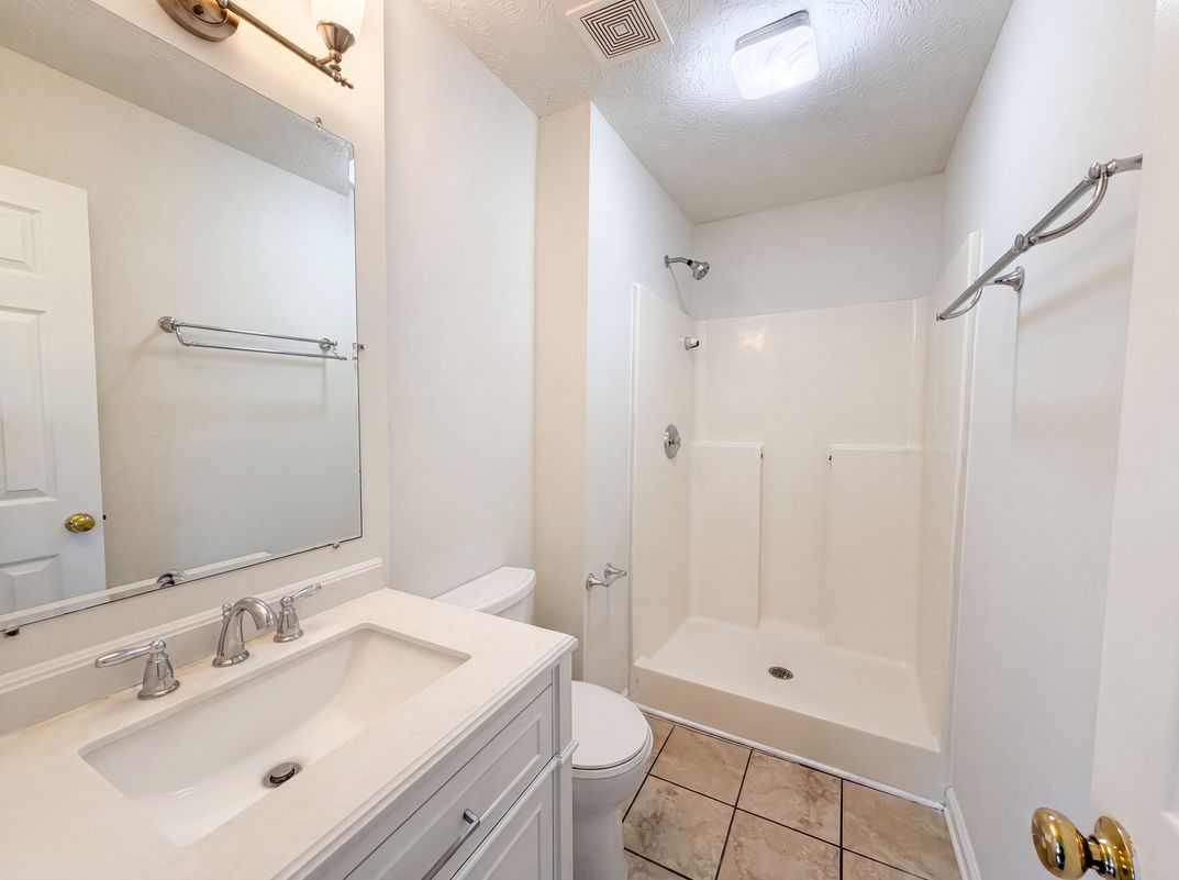 Photo 15 of 23 of 5170 Hickory Hollow Pkwy, Antioch, TN