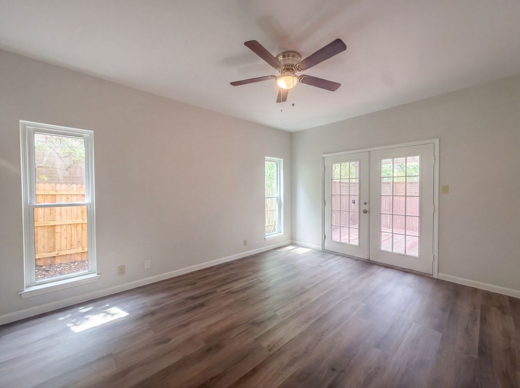 Photo 10 of 28 of 15626 Dove Meadow St, San Antonio, TX