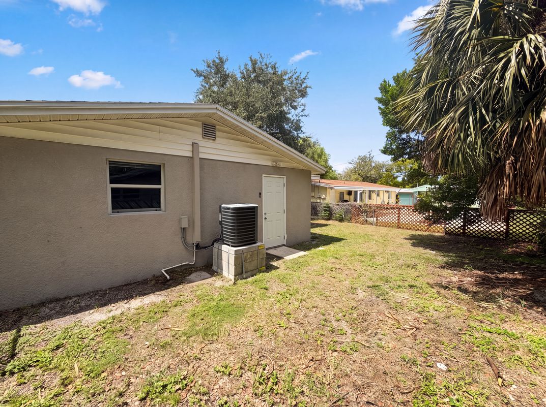 Photo 28 of 30 of 7037 Green St, New Port Richey, FL