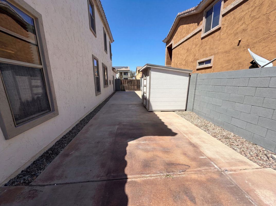 Photo 40 of 49 of 5509 W Rowel Rd, Phoenix, AZ