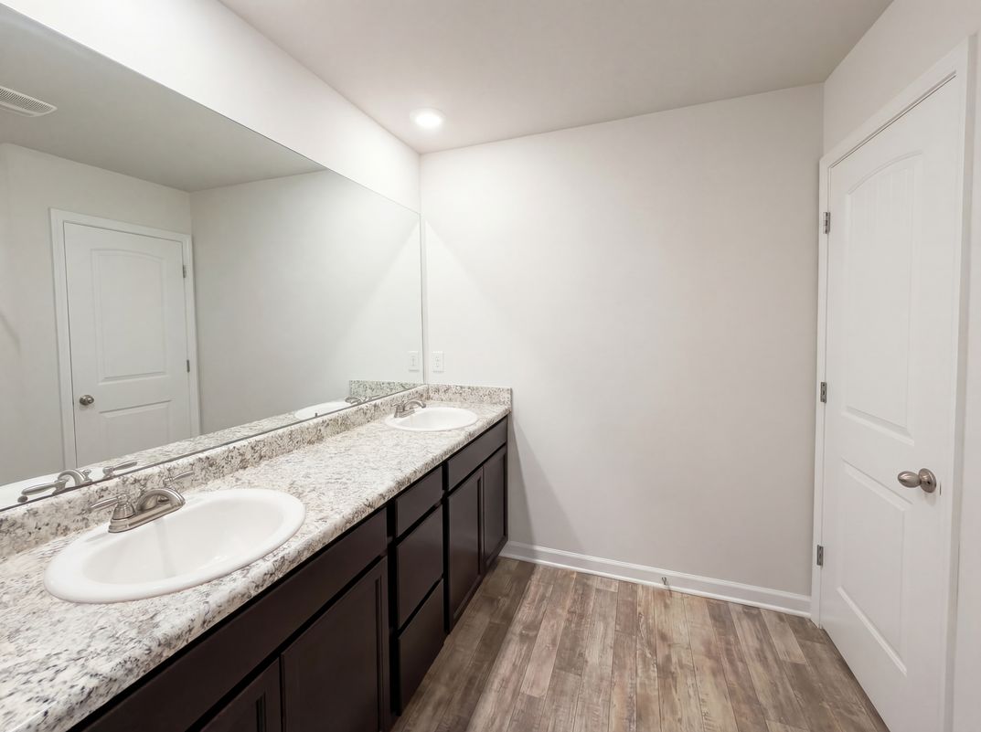 Photo 9 of 22 of 1355 Mills Cove Dr, Covington, GA